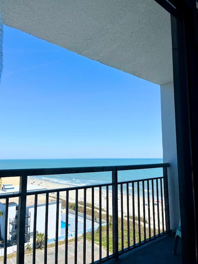 Ocean View Queen Suite 10Th Floor Myrtle Beach Exterior photo